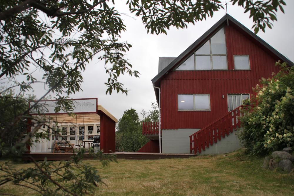 Solbakki Guest House Flateyri Bagian luar foto